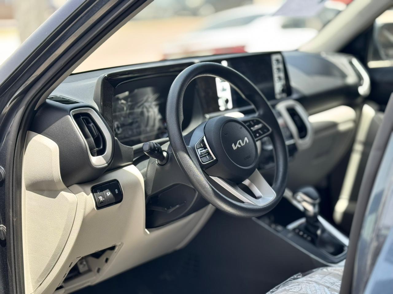 كيا سونيت 2026 استاندر - صور داخلية 5