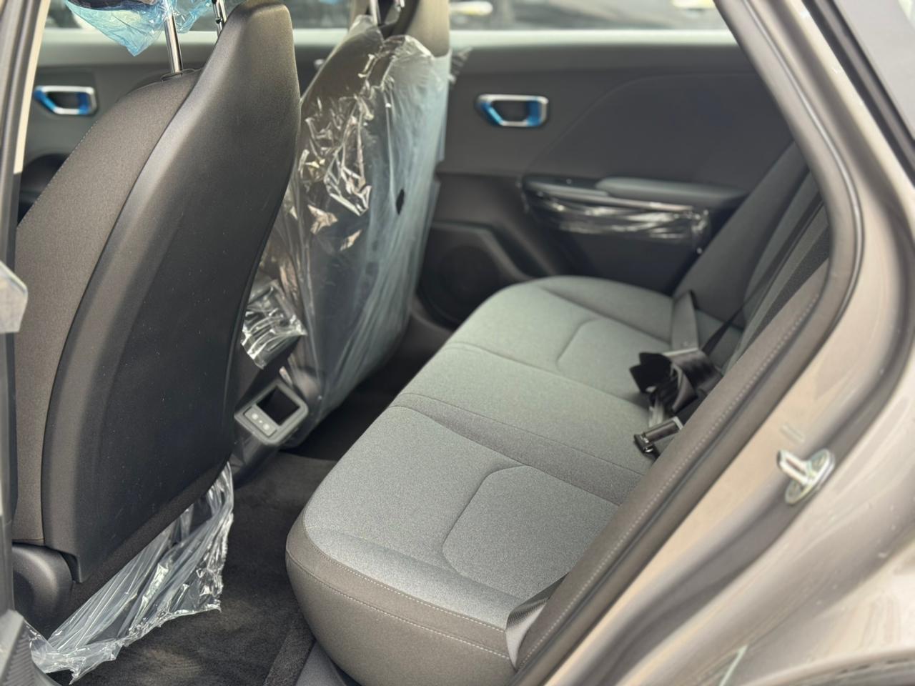 كيا K4 LX 1.6 - صور داخلية 11