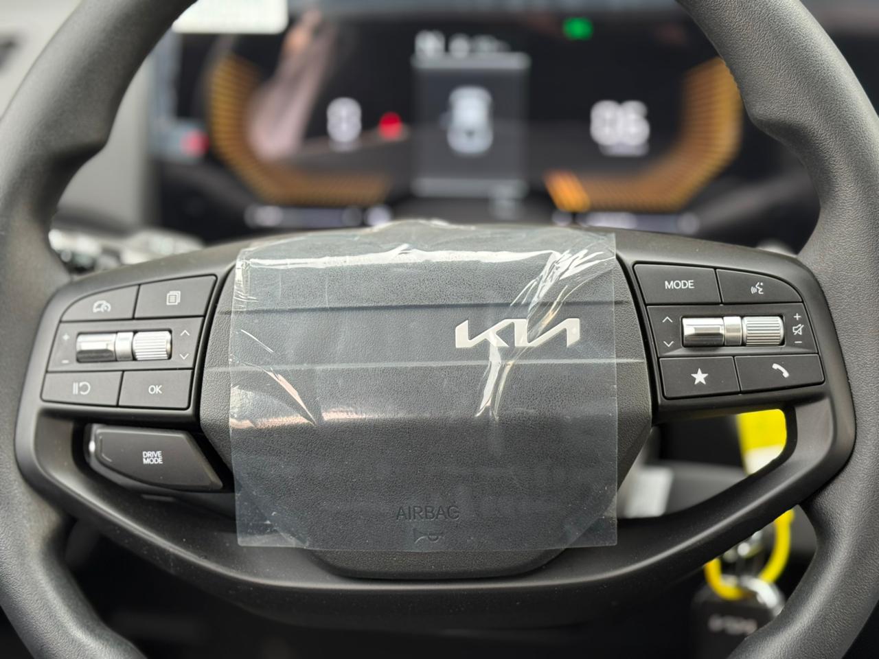 كيا K4 LX 1.6 - صور داخلية 6