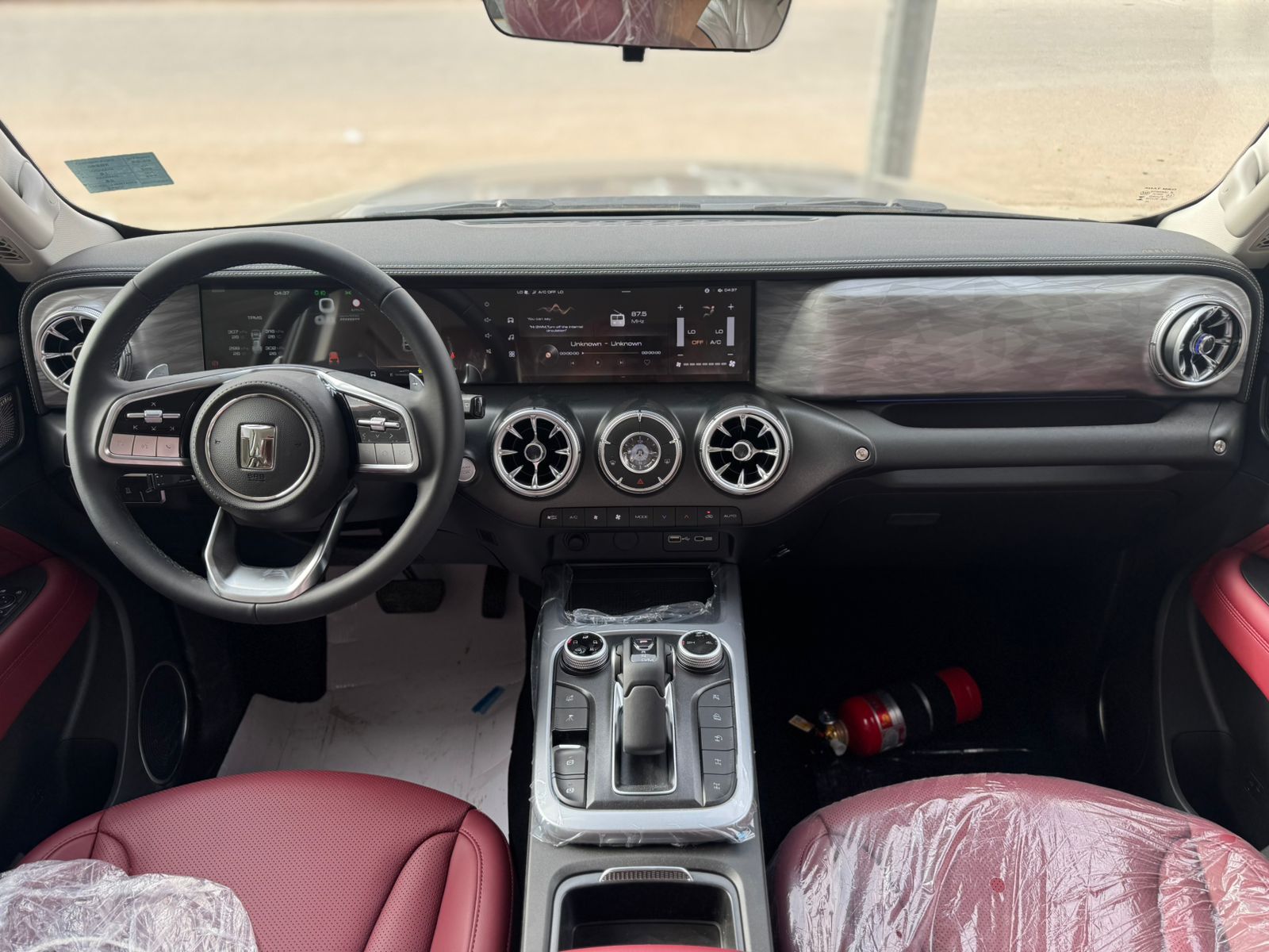 تانك 300 فل كامل 2026 - صور داخلية 9