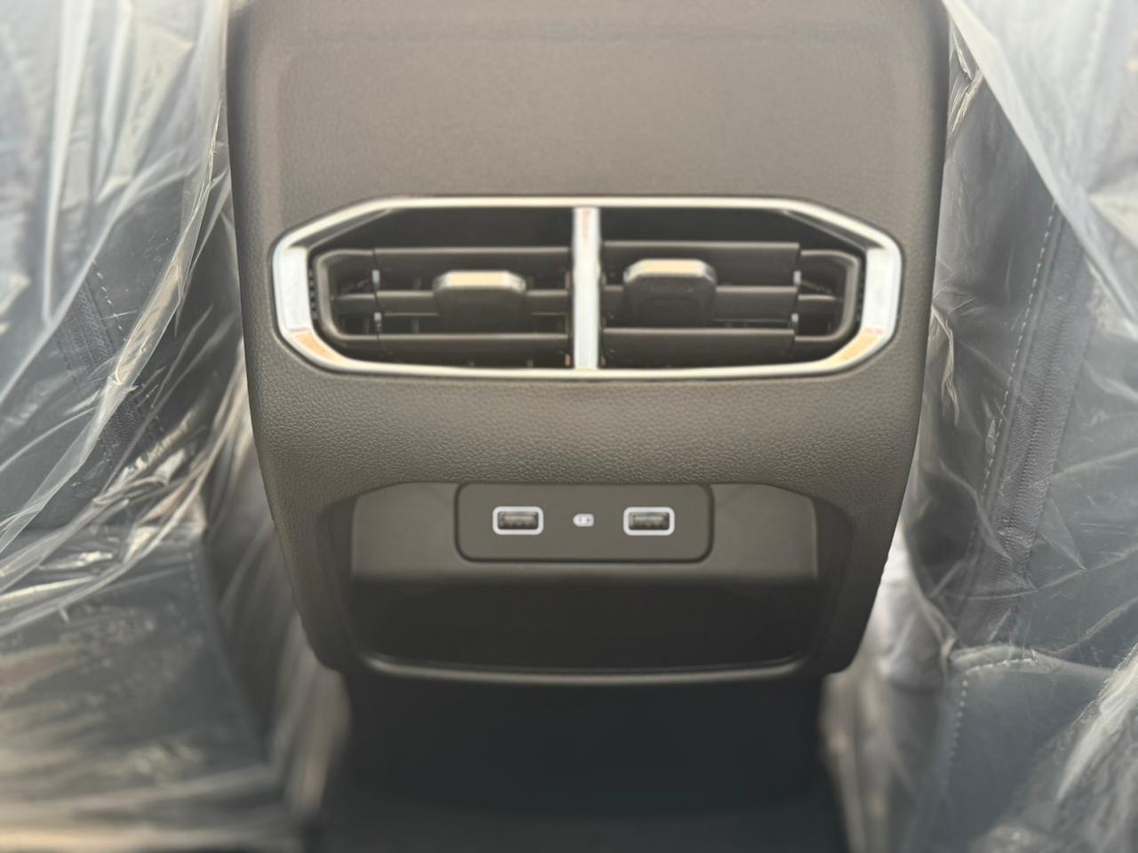 جيتور X50 بريميوم - صور داخلية 11