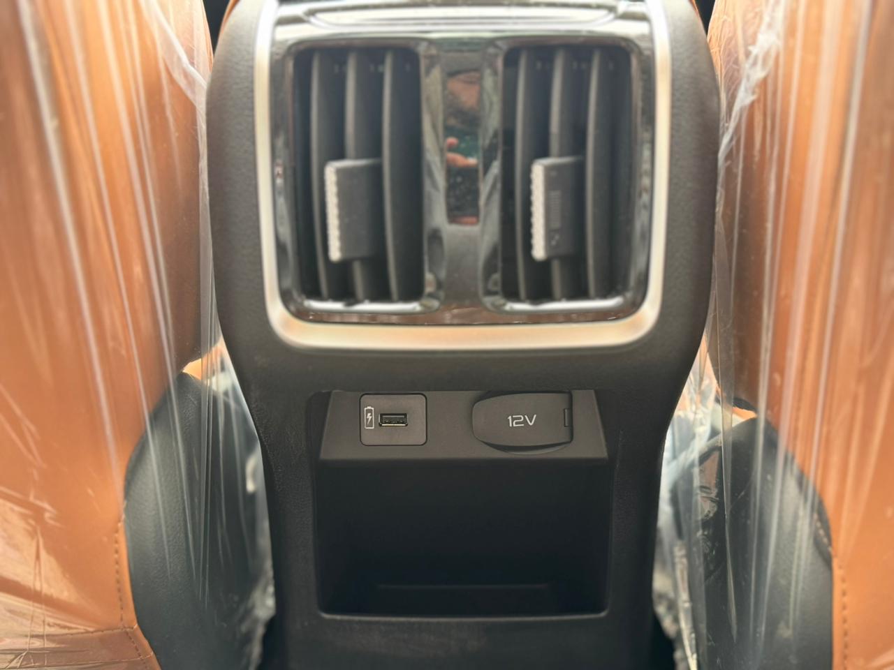 فاو بيستون B70 2026 - صور داخلية 13