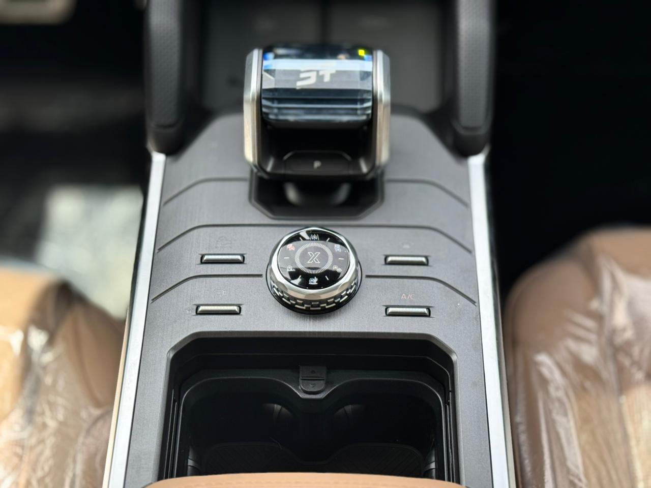 جيتور T2 لكجري بلس - صور داخلية 8