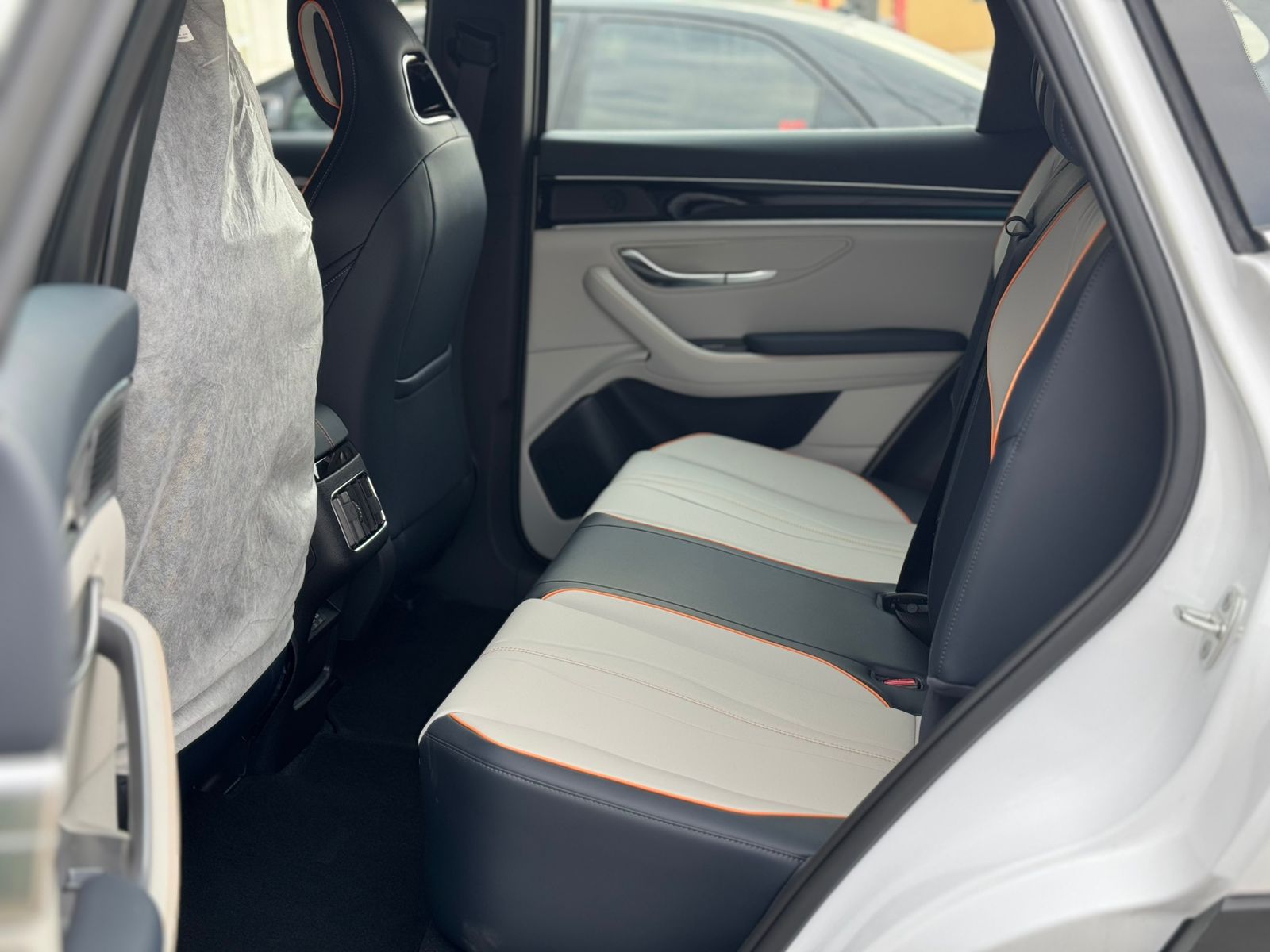 بي واي دي سونج بلس FWD - صور داخلية 10