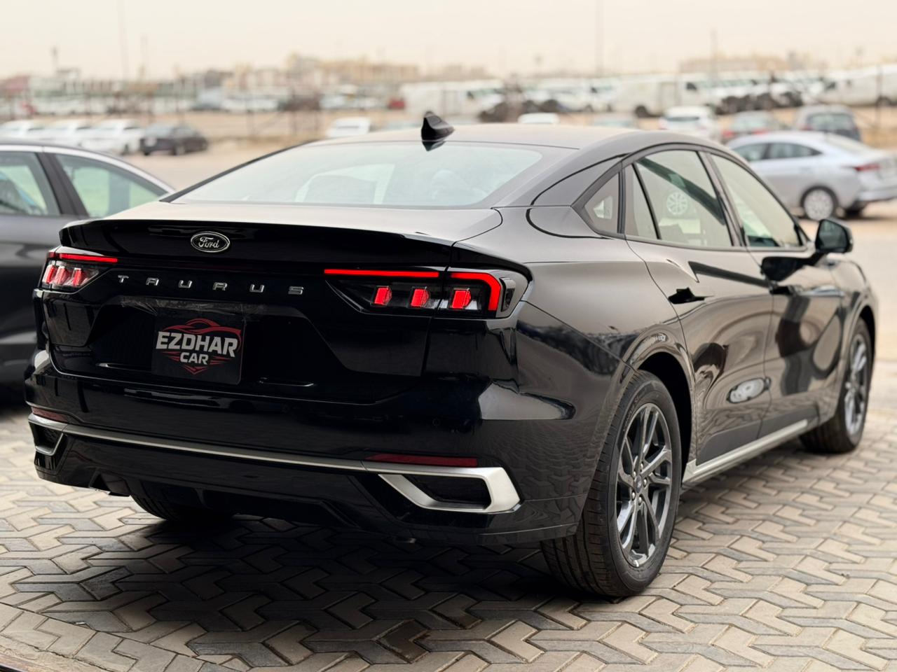 فورد تورس تريند - صور خارجية 3