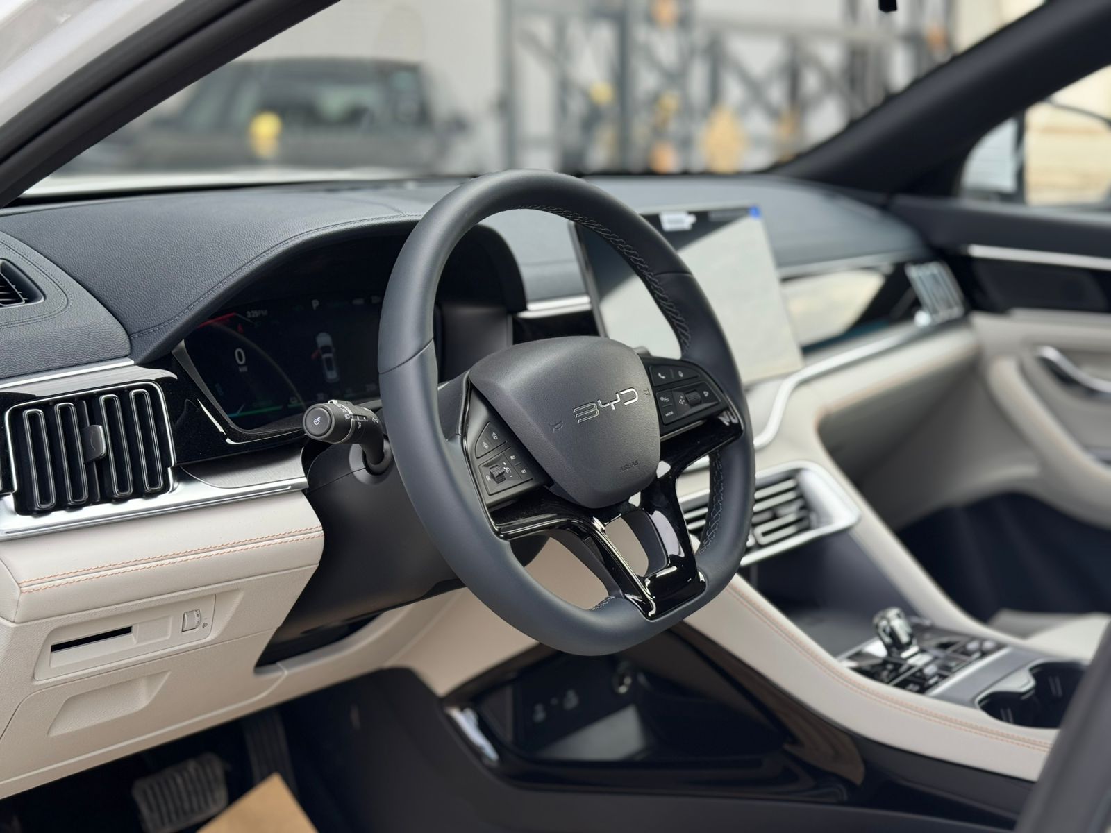 بي واي دي سونج بلس FWD - صور داخلية 12