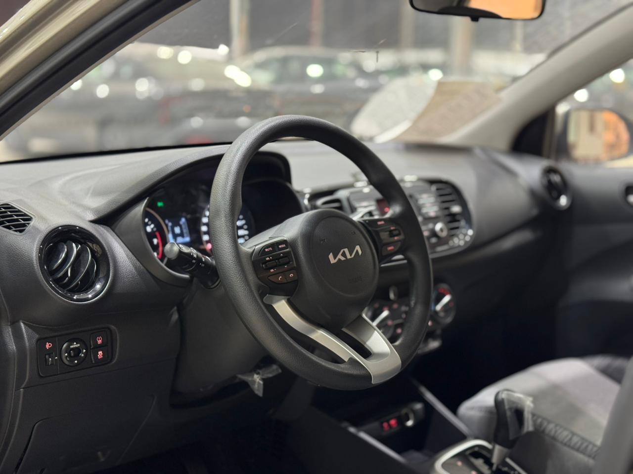 كيا بيجاس LX - صور داخلية 7