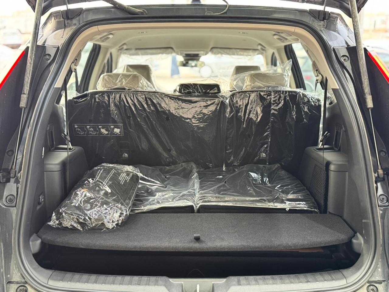 هوندا CR-V تورينج 2025 - صور داخلية 8