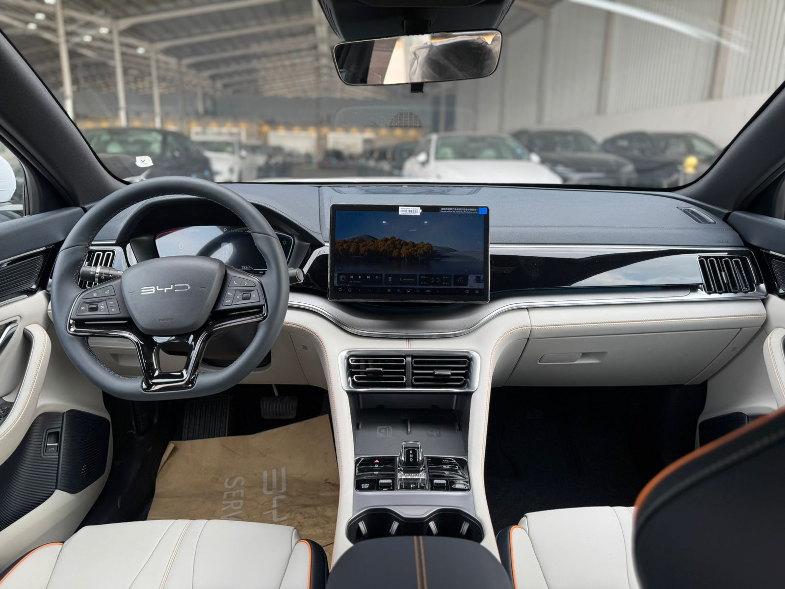 بي واي دي سونج بلس FWD - صور داخلية 8