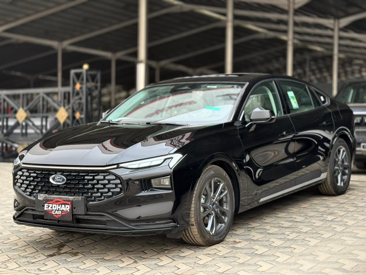 فورد تورس تريند - صور خارجية 2