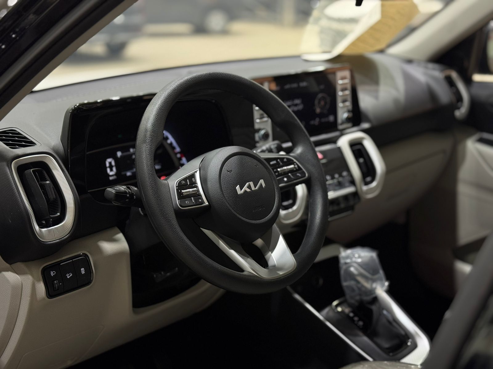 كيا سونيت 2026استاندر - صور داخلية 5