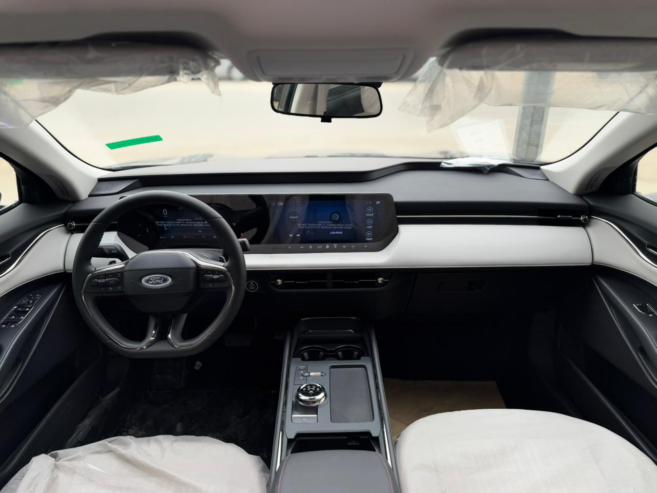 فورد تورس تريند - صور داخلية 7