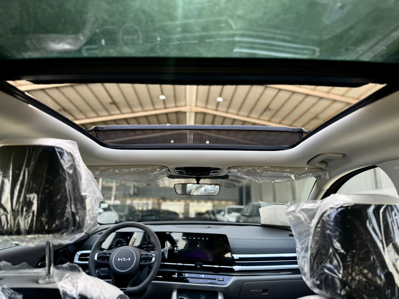 كيا سبورتاج LX 2.0 دفع امامي - صور داخلية 12