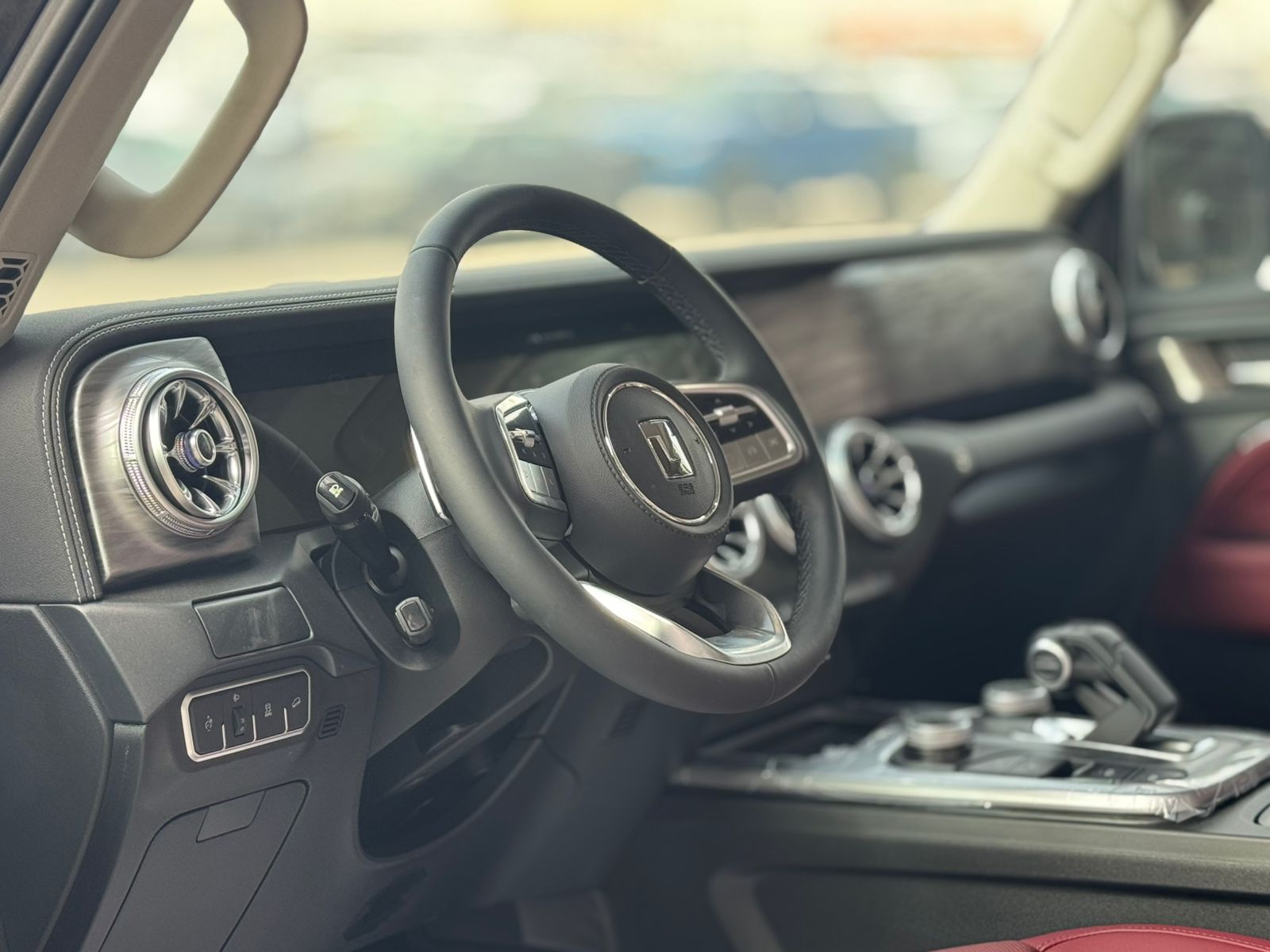 تانك 300 فل كامل 2026 - صور داخلية 5