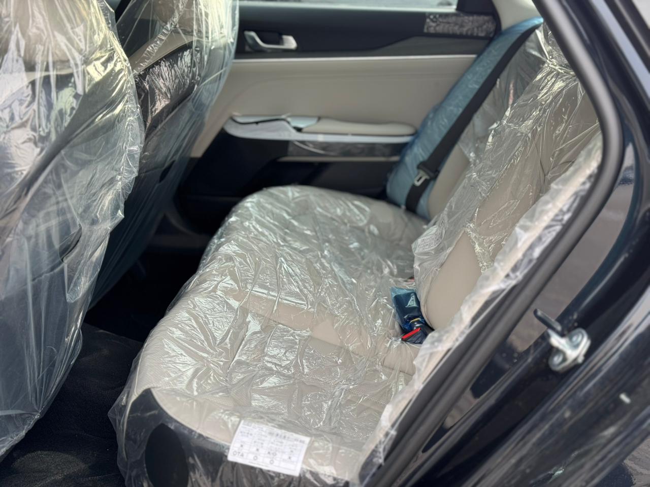 كيا K5 LX 2.5 - صور داخلية 10