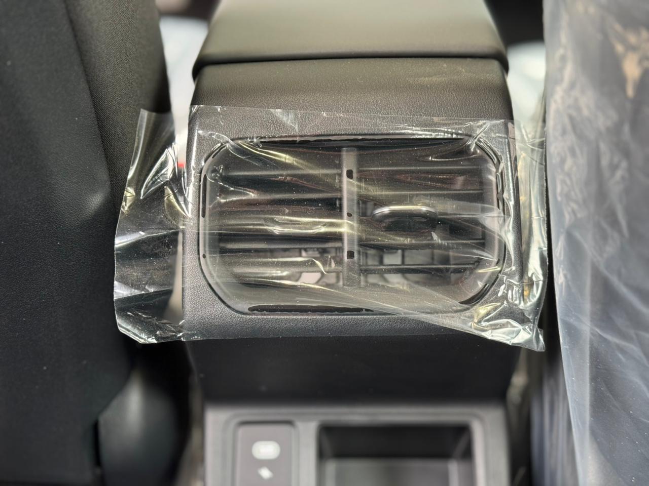 كيا K4 LX 1.6 - صور داخلية 7